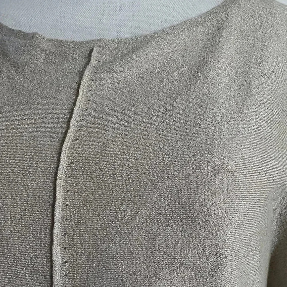 White House Black Market Blouse Metallic Gold Layered Asymmetrical Hem Batwing - Picture 7 of 8